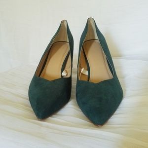 Womans point heels
